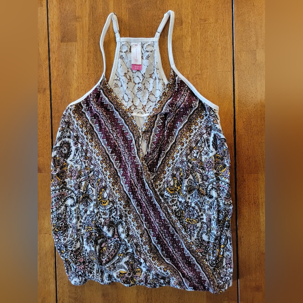No Boundaries NOBO, Multicolor Paisley Lace Top with Adjustable Spagetti Straps